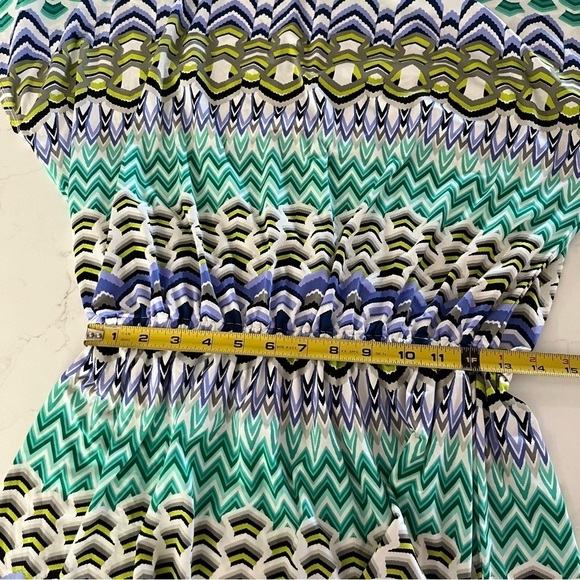 La Blanca multi Colored Aztec Print Beach Cover Up Medium - Picture 8 of 9